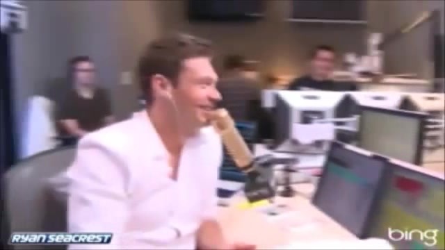 Demi Lovato\'s Interview with Ryan Seacrest -Skyscraper premier [Full] 2676 - Demilu Interview with Ryan Seacrest -Skyscraper premier Part oo5