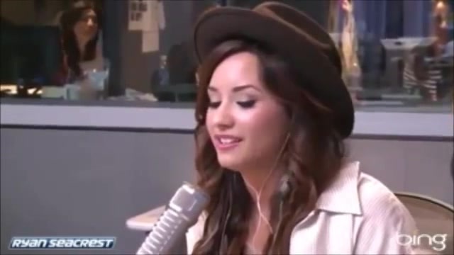 Demi Lovato\'s Interview with Ryan Seacrest -Skyscraper premier [Full] 0994 - Demilu Interview with Ryan Seacrest -Skyscraper premier Part oo1