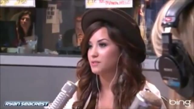 Demi Lovato\'s Interview with Ryan Seacrest -Skyscraper premier [Full] 1837