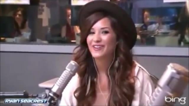 Demi Lovato\'s Interview with Ryan Seacrest -Skyscraper premier [Full] 2238