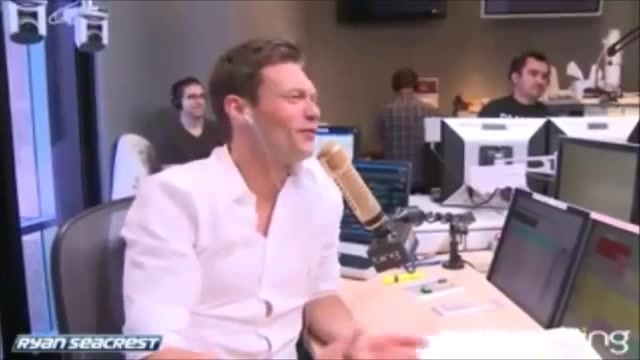 Demi Lovato\'s Interview with Ryan Seacrest -Skyscraper premier [Full] 2693 - Demilu Interview with Ryan Seacrest -Skyscraper premier Part oo5