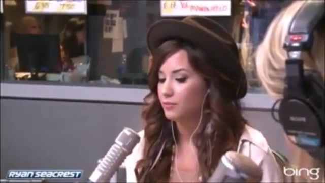 Demi Lovato\'s Interview with Ryan Seacrest -Skyscraper premier [Full] 1448 - Demilu Interview with Ryan Seacrest -Skyscraper premier Part oo2
