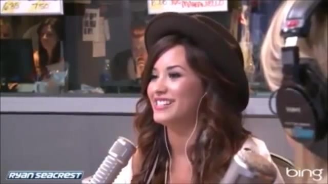 Demi Lovato\'s Interview with Ryan Seacrest -Skyscraper premier [Full] 1879