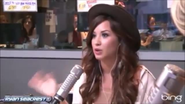 Demi Lovato\'s Interview with Ryan Seacrest -Skyscraper premier [Full] 2269
