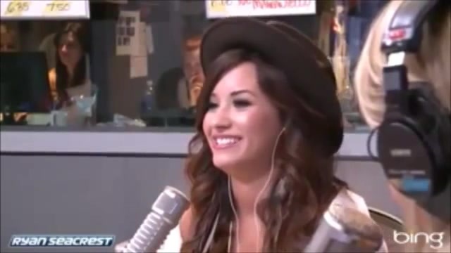 Demi Lovato\'s Interview with Ryan Seacrest -Skyscraper premier [Full] 1883