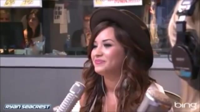 Demi Lovato\'s Interview with Ryan Seacrest -Skyscraper premier [Full] 1889