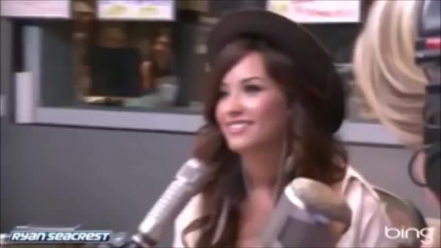 Demi Lovato\'s Interview with Ryan Seacrest -Skyscraper premier [Full] 2744 - Demilu Interview with Ryan Seacrest -Skyscraper premier Part oo5