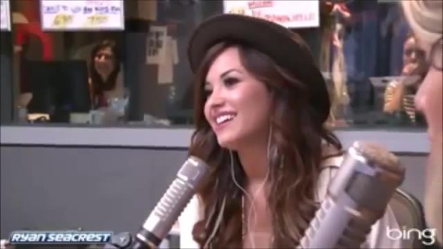 Demi Lovato\'s Interview with Ryan Seacrest -Skyscraper premier [Full] 2764 - Demilu Interview with Ryan Seacrest -Skyscraper premier Part oo5