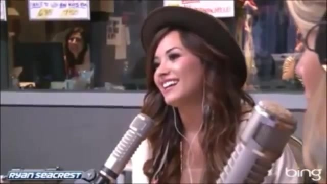 Demi Lovato\'s Interview with Ryan Seacrest -Skyscraper premier [Full] 2765 - Demilu Interview with Ryan Seacrest -Skyscraper premier Part oo5