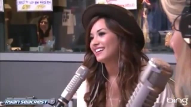 Demi Lovato\'s Interview with Ryan Seacrest -Skyscraper premier [Full] 2766 - Demilu Interview with Ryan Seacrest -Skyscraper premier Part oo5