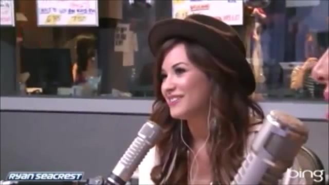 Demi Lovato\'s Interview with Ryan Seacrest -Skyscraper premier [Full] 2770 - Demilu Interview with Ryan Seacrest -Skyscraper premier Part oo5