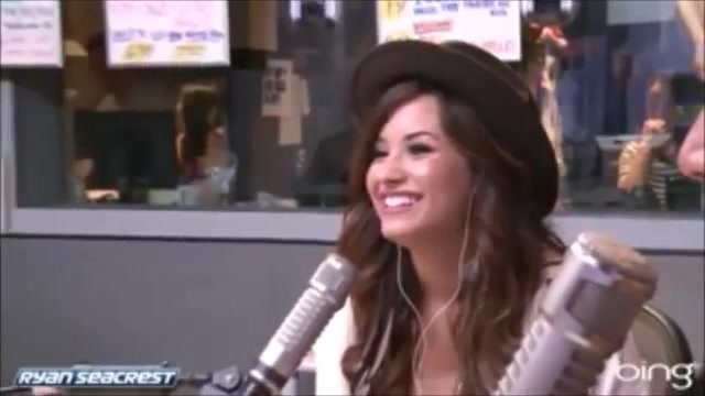 Demi Lovato\'s Interview with Ryan Seacrest -Skyscraper premier [Full] 2773 - Demilu Interview with Ryan Seacrest -Skyscraper premier Part oo5
