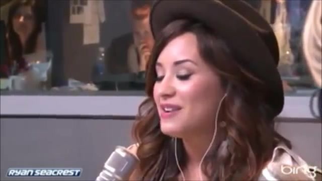 Demi Lovato\'s Interview with Ryan Seacrest -Skyscraper premier [Full] 1934