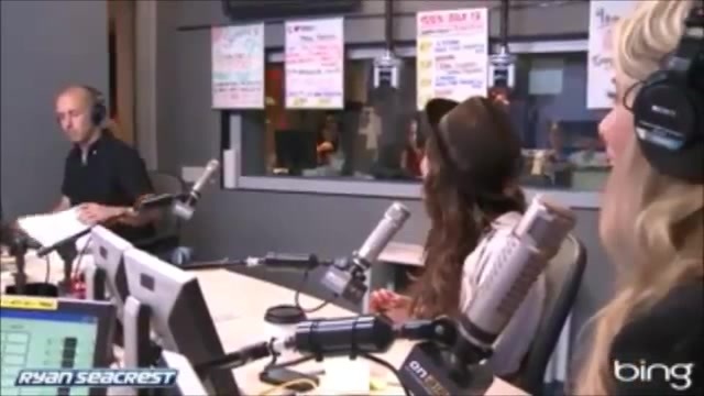 Demi Lovato\'s Interview with Ryan Seacrest -Skyscraper premier [Full] 2794 - Demilu Interview with Ryan Seacrest -Skyscraper premier Part oo5