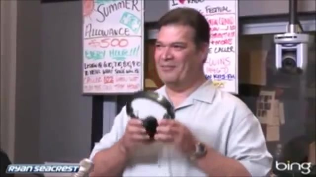 Demi Lovato\'s Interview with Ryan Seacrest -Skyscraper premier [Full] 2823 - Demilu Interview with Ryan Seacrest -Skyscraper premier Part oo5