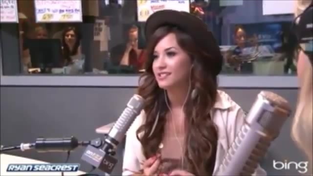 Demi Lovato\'s Interview with Ryan Seacrest -Skyscraper premier [Full] 2365 - Demilu Interview with Ryan Seacrest -Skyscraper premier Part oo4