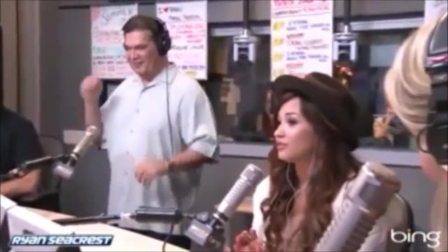 Demi Lovato\'s Interview with Ryan Seacrest -Skyscraper premier [Full] 2836 - Demilu Interview with Ryan Seacrest -Skyscraper premier Part oo5