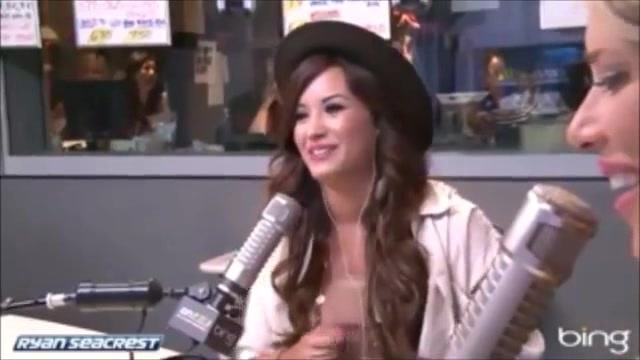 Demi Lovato\'s Interview with Ryan Seacrest -Skyscraper premier [Full] 2378 - Demilu Interview with Ryan Seacrest -Skyscraper premier Part oo4