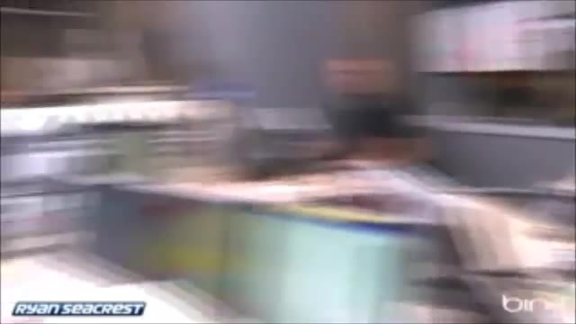 Demi Lovato\'s Interview with Ryan Seacrest -Skyscraper premier [Full] 2381 - Demilu Interview with Ryan Seacrest -Skyscraper premier Part oo4