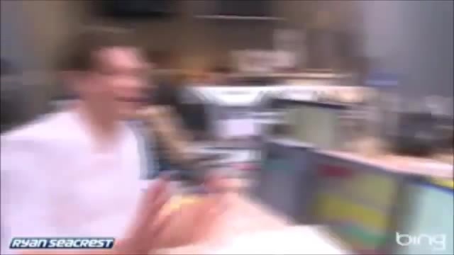 Demi Lovato\'s Interview with Ryan Seacrest -Skyscraper premier [Full] 2382 - Demilu Interview with Ryan Seacrest -Skyscraper premier Part oo4