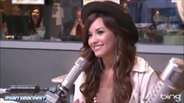 Demi Lovato\'s Interview with Ryan Seacrest -Skyscraper premier [Full] 2405 - Demilu Interview with Ryan Seacrest -Skyscraper premier Part oo4