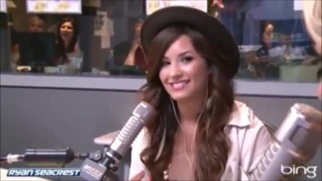Demi Lovato\'s Interview with Ryan Seacrest -Skyscraper premier [Full] 2406 - Demilu Interview with Ryan Seacrest -Skyscraper premier Part oo4