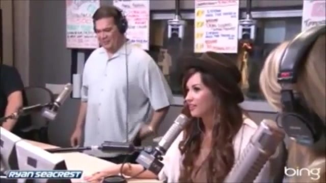 Demi Lovato\'s Interview with Ryan Seacrest -Skyscraper premier [Full] 2891 - Demilu Interview with Ryan Seacrest -Skyscraper premier Part oo5