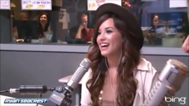Demi Lovato\'s Interview with Ryan Seacrest -Skyscraper premier [Full] 2418 - Demilu Interview with Ryan Seacrest -Skyscraper premier Part oo4