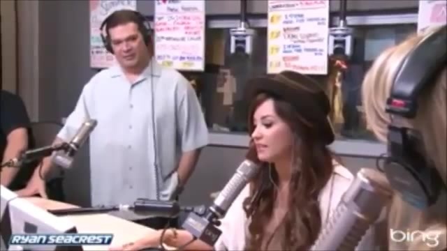 Demi Lovato\'s Interview with Ryan Seacrest -Skyscraper premier [Full] 2896 - Demilu Interview with Ryan Seacrest -Skyscraper premier Part oo5