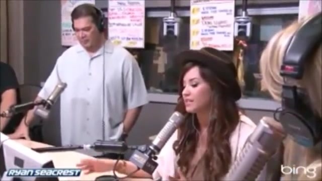 Demi Lovato\'s Interview with Ryan Seacrest -Skyscraper premier [Full] 2899 - Demilu Interview with Ryan Seacrest -Skyscraper premier Part oo5