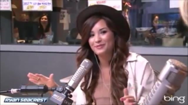 Demi Lovato\'s Interview with Ryan Seacrest -Skyscraper premier [Full] 2427 - Demilu Interview with Ryan Seacrest -Skyscraper premier Part oo4