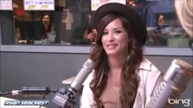 Demi Lovato\'s Interview with Ryan Seacrest -Skyscraper premier [Full] 2436 - Demilu Interview with Ryan Seacrest -Skyscraper premier Part oo4