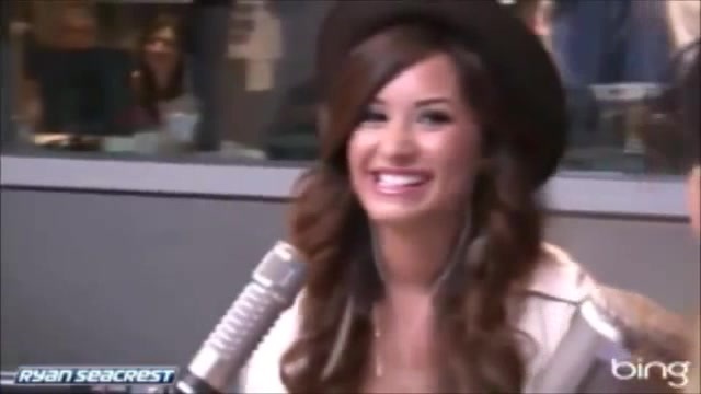 Demi Lovato\'s Interview with Ryan Seacrest -Skyscraper premier [Full] 2456 - Demilu Interview with Ryan Seacrest -Skyscraper premier Part oo4