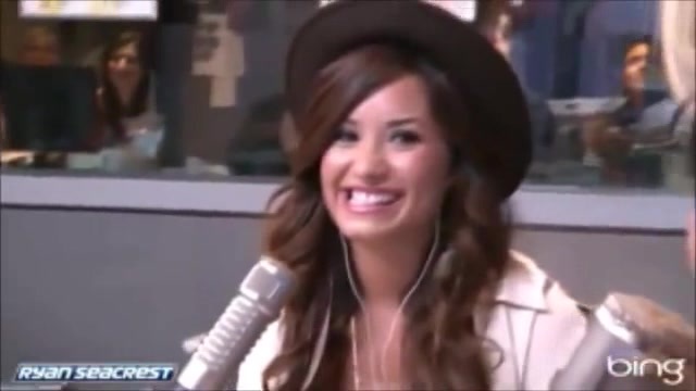 Demi Lovato\'s Interview with Ryan Seacrest -Skyscraper premier [Full] 2457 - Demilu Interview with Ryan Seacrest -Skyscraper premier Part oo4