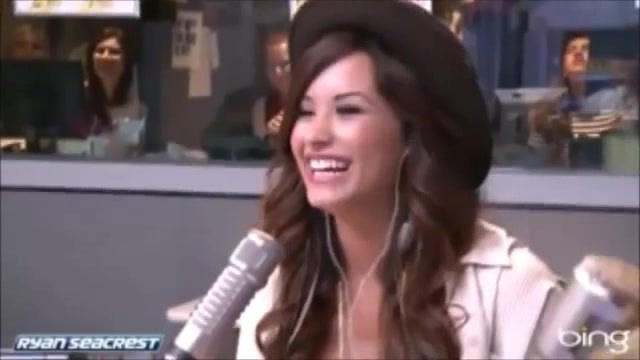 Demi Lovato\'s Interview with Ryan Seacrest -Skyscraper premier [Full] 2459 - Demilu Interview with Ryan Seacrest -Skyscraper premier Part oo4