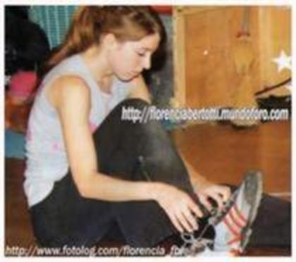 44455495_BYPGQACHM - nini and flor