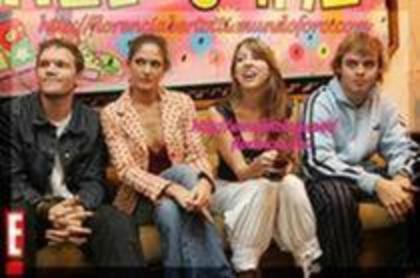 44455522_SWQRMOQSK - nini and flor