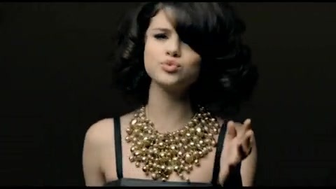 Selena Gomez & The Scene - Naturally 129