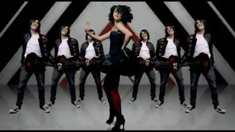 Selena Gomez & The Scene - Naturally 193