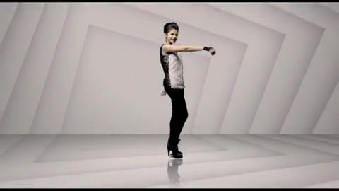 Selena Gomez & The Scene - Naturally 200