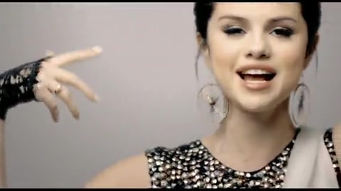 Selena Gomez & The Scene - Naturally 211