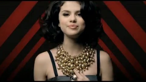 Selena Gomez & The Scene - Naturally 399