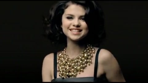 Selena Gomez & The Scene - Naturally 401
