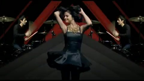 Selena Gomez & The Scene - Naturally 405