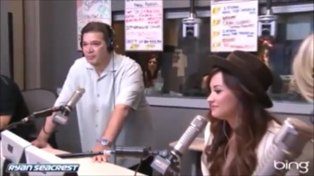 Demi Lovato\'s Interview with Ryan Seacrest -Skyscraper premier [Full] 3002 - Demilu Interview with Ryan Seacrest -Skyscraper premier Part oo6