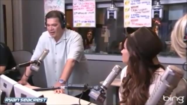 Demi Lovato\'s Interview with Ryan Seacrest -Skyscraper premier [Full] 3009 - Demilu Interview with Ryan Seacrest -Skyscraper premier Part oo6