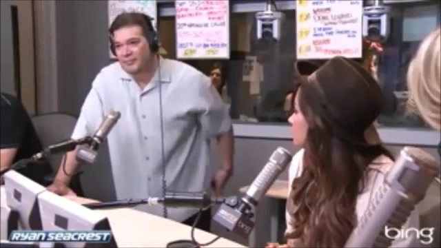 Demi Lovato\'s Interview with Ryan Seacrest -Skyscraper premier [Full] 3058 - Demilu Interview with Ryan Seacrest -Skyscraper premier Part oo6