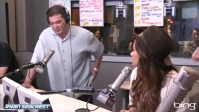 Demi Lovato\'s Interview with Ryan Seacrest -Skyscraper premier [Full] 3059 - Demilu Interview with Ryan Seacrest -Skyscraper premier Part oo6