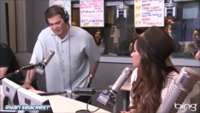 Demi Lovato\'s Interview with Ryan Seacrest -Skyscraper premier [Full] 3060 - Demilu Interview with Ryan Seacrest -Skyscraper premier Part oo6