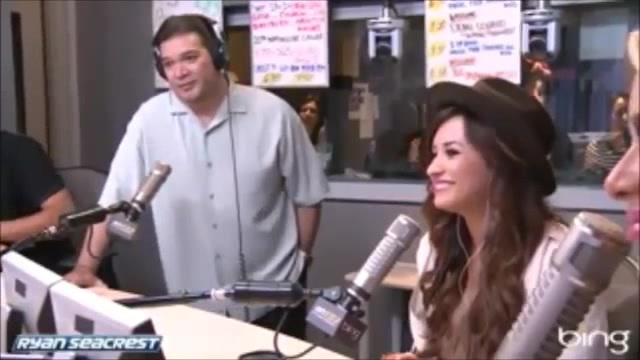 Demi Lovato\'s Interview with Ryan Seacrest -Skyscraper premier [Full] 3063 - Demilu Interview with Ryan Seacrest -Skyscraper premier Part oo6